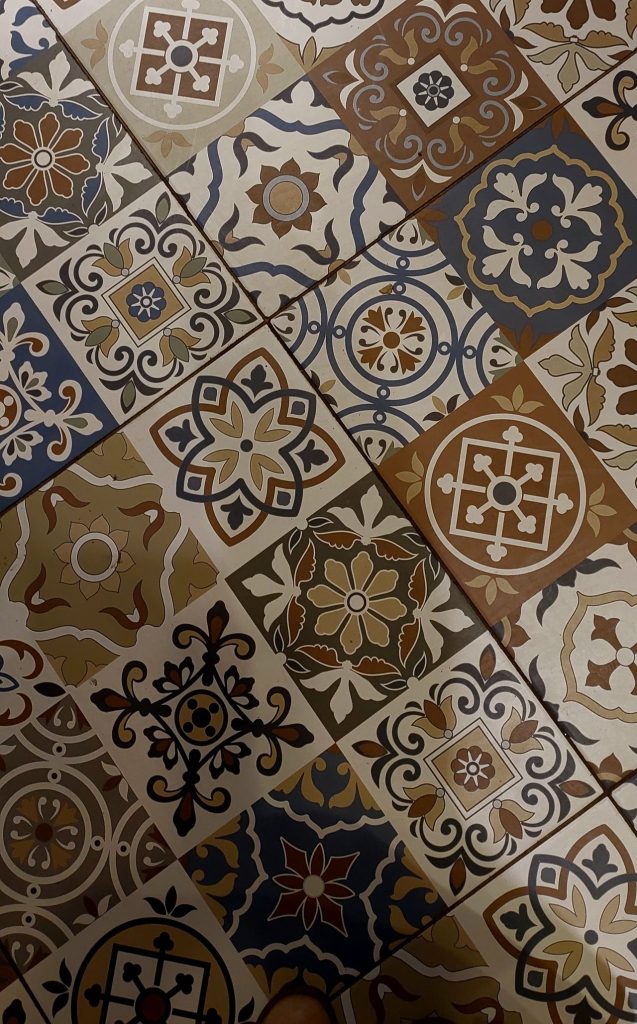 Desenli Seramikler